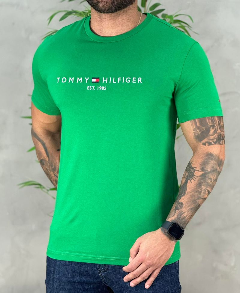 Camiseta Verde Masculina Est. 1985 - Tommy Hilfiger