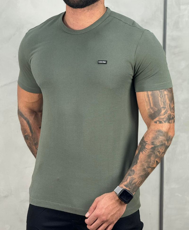 Camiseta Verde Militar Masculina Piquet - Calvin Klein