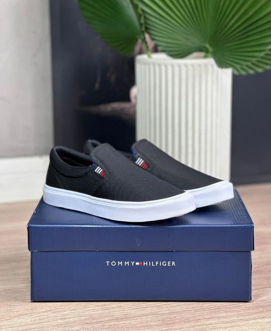 Sapatênis Preto Masculino Em Cano Baixo Malcolm 22D- Tommy Hilfiger