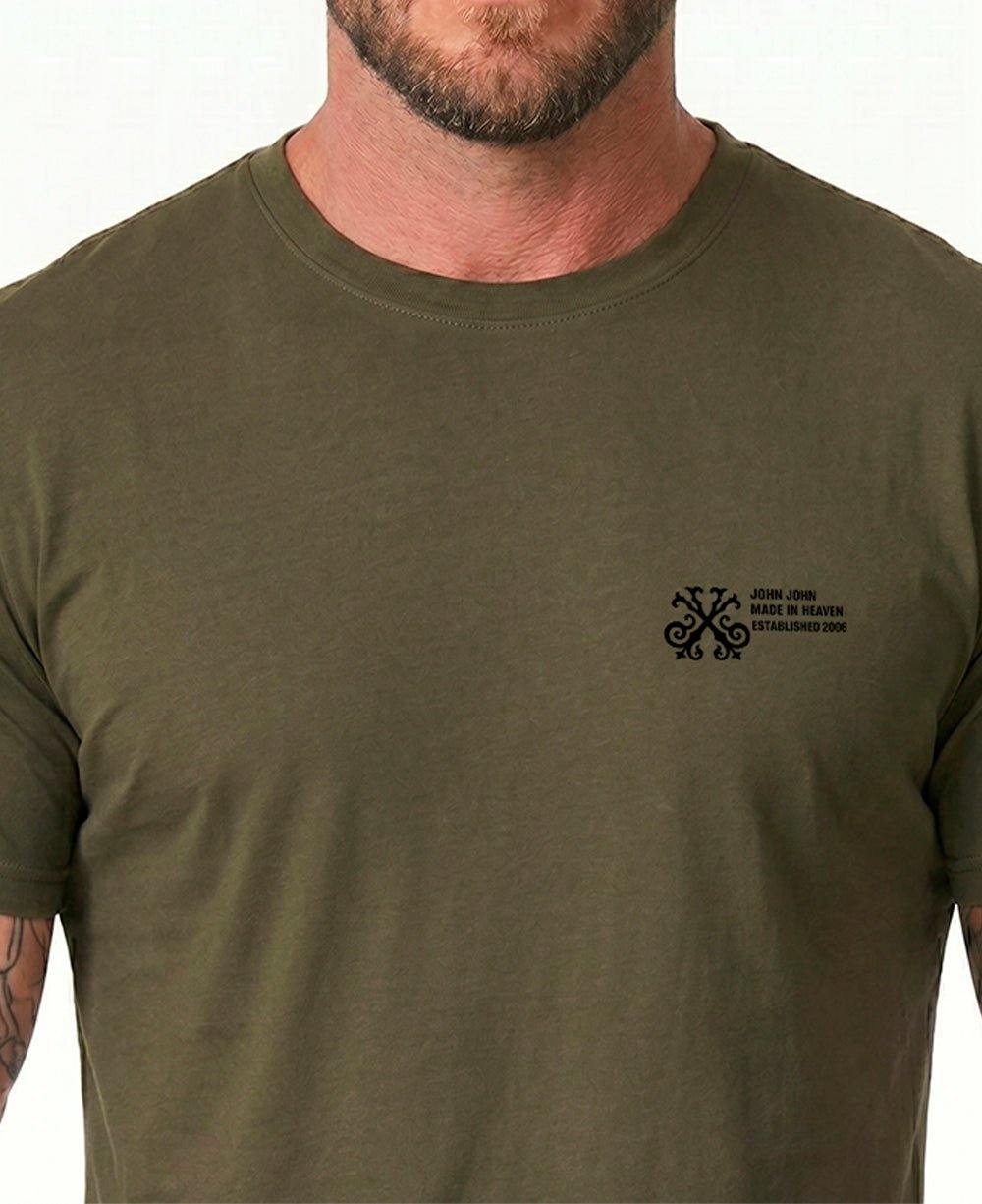 Camiseta Verde Musgo Masculina Regular Fit Est. 2006 - John John