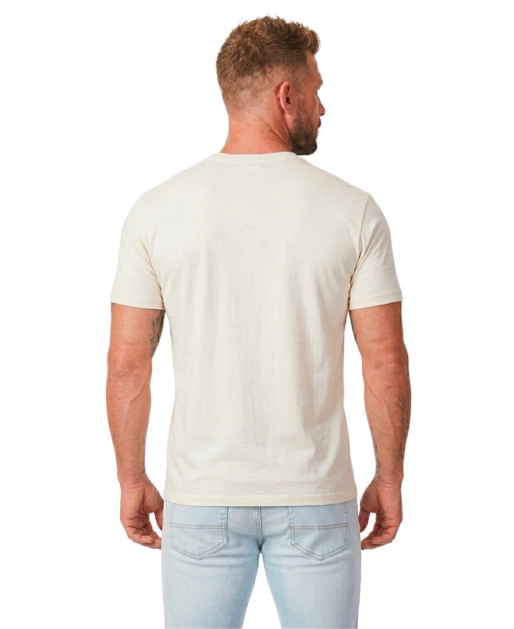 Camiseta Off White Masculina Regular Fit - John John