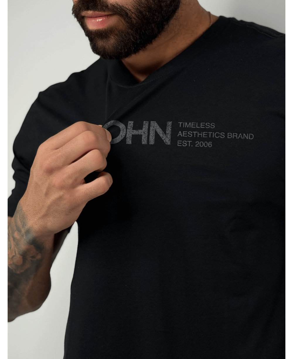 Camiseta T -Shirt Timeless Masculina Preto - John John