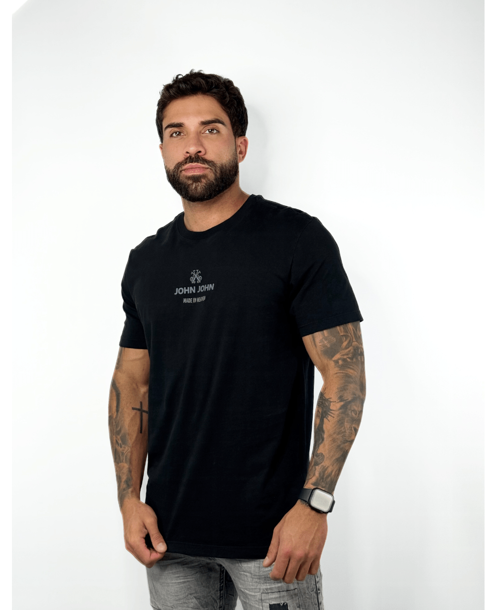 Camiseta T -Shirt RG Industry Preto Masculina - John John