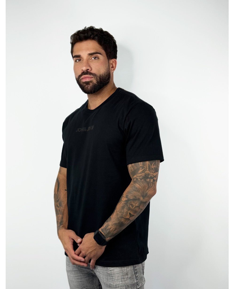 Camiseta Relaxed Fit John Minimal Black - John John