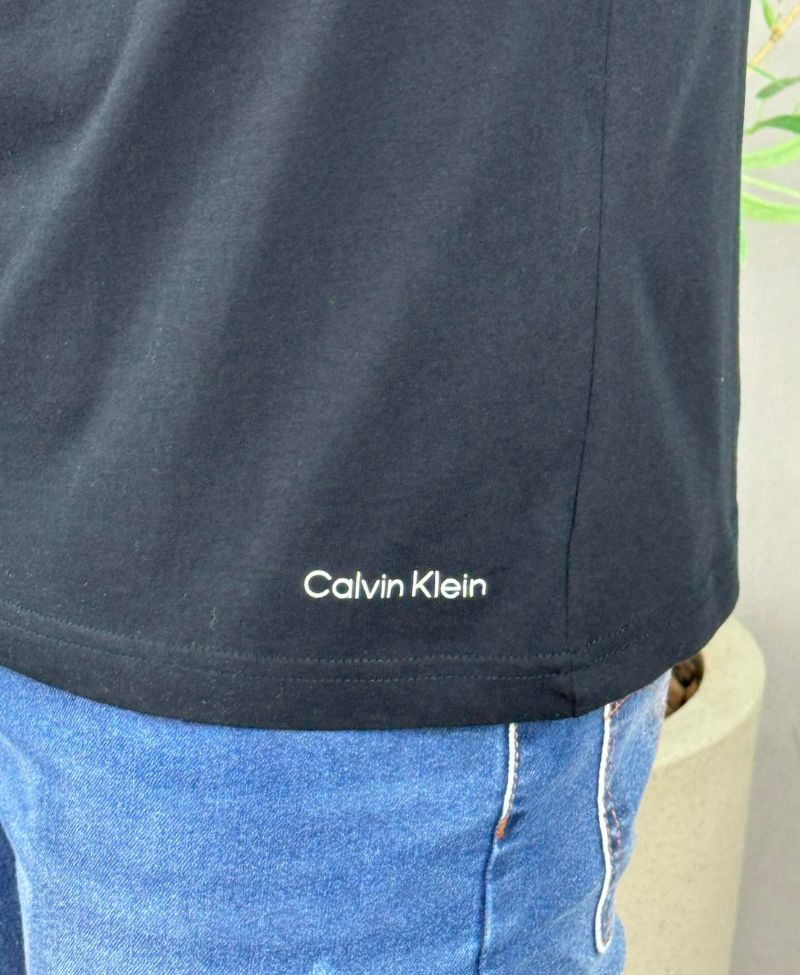 Kit 2 Camiseta Preta e Branca Masculina Crew-Neck - Calvin Klein