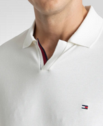 Camisa Polo Off-White Masculina Mercerizada Carcela Regular - Tommy Hilfiger