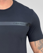 Camiseta Preta Masculina Palito Gel - Calvin Klein