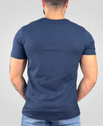 Camiseta Azul Marinho Casual Masculina Com Logo No Peito - Acostamento