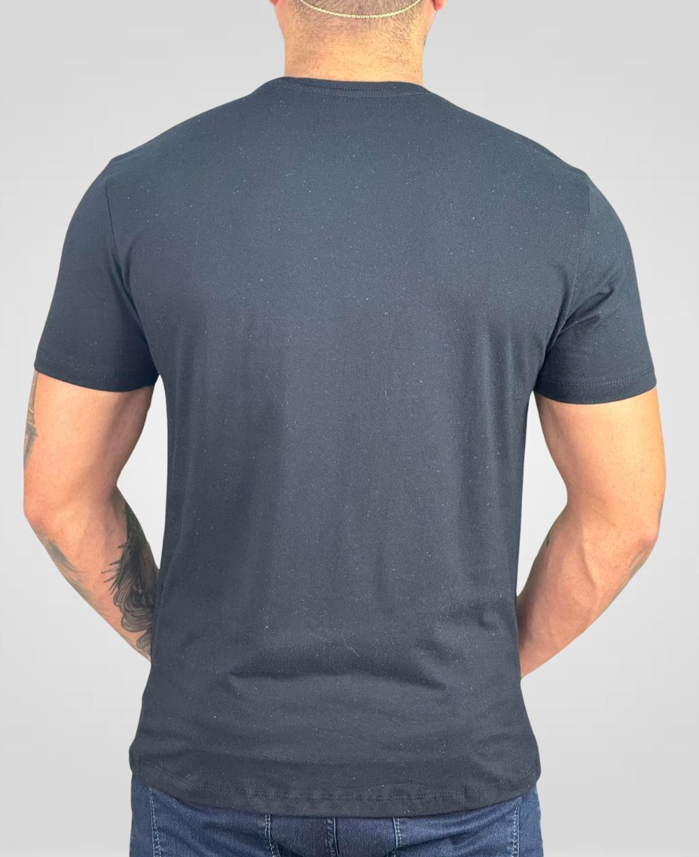 Camiseta Preta Casual Masculina React Mc - Acostamento