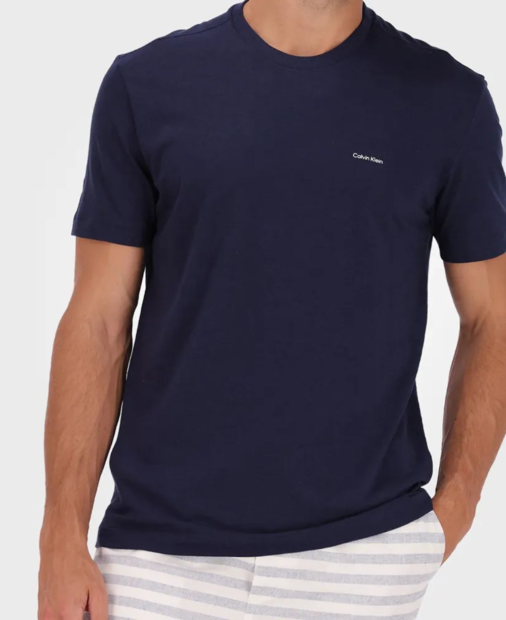 Camiseta Azul Marinho Masculina Logo Minimalista - Calvin Klein