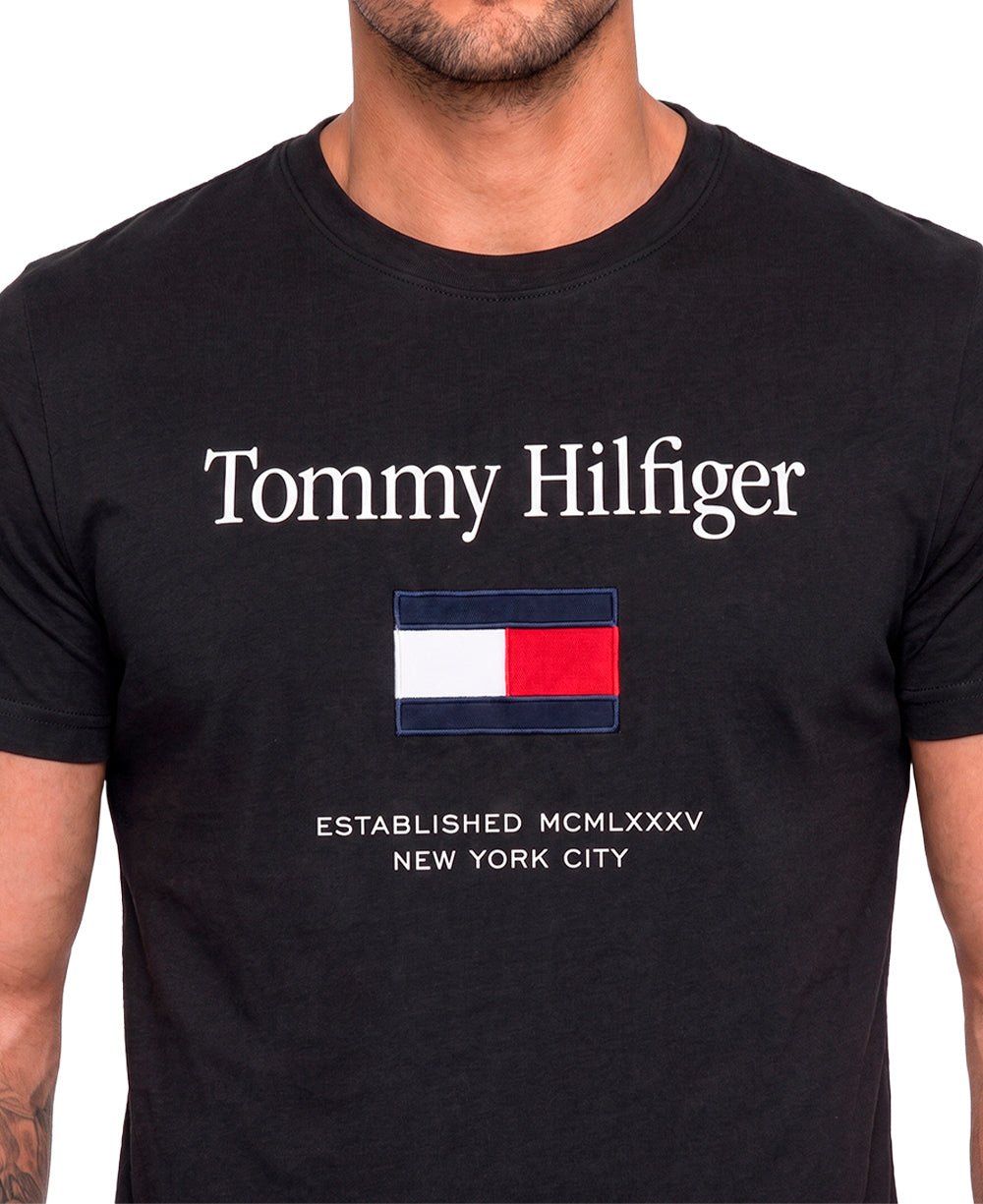 Camiseta Preto Masculino Embro Flag Tee - Tommy Hilfiger