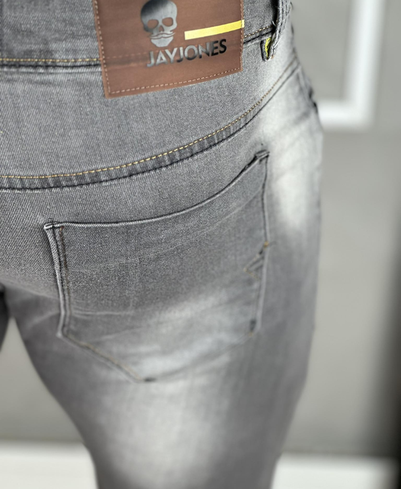 Calça Jeans Cinza Masculina Destroyed Com Desenho em Silk Refletivo - Jay Jones