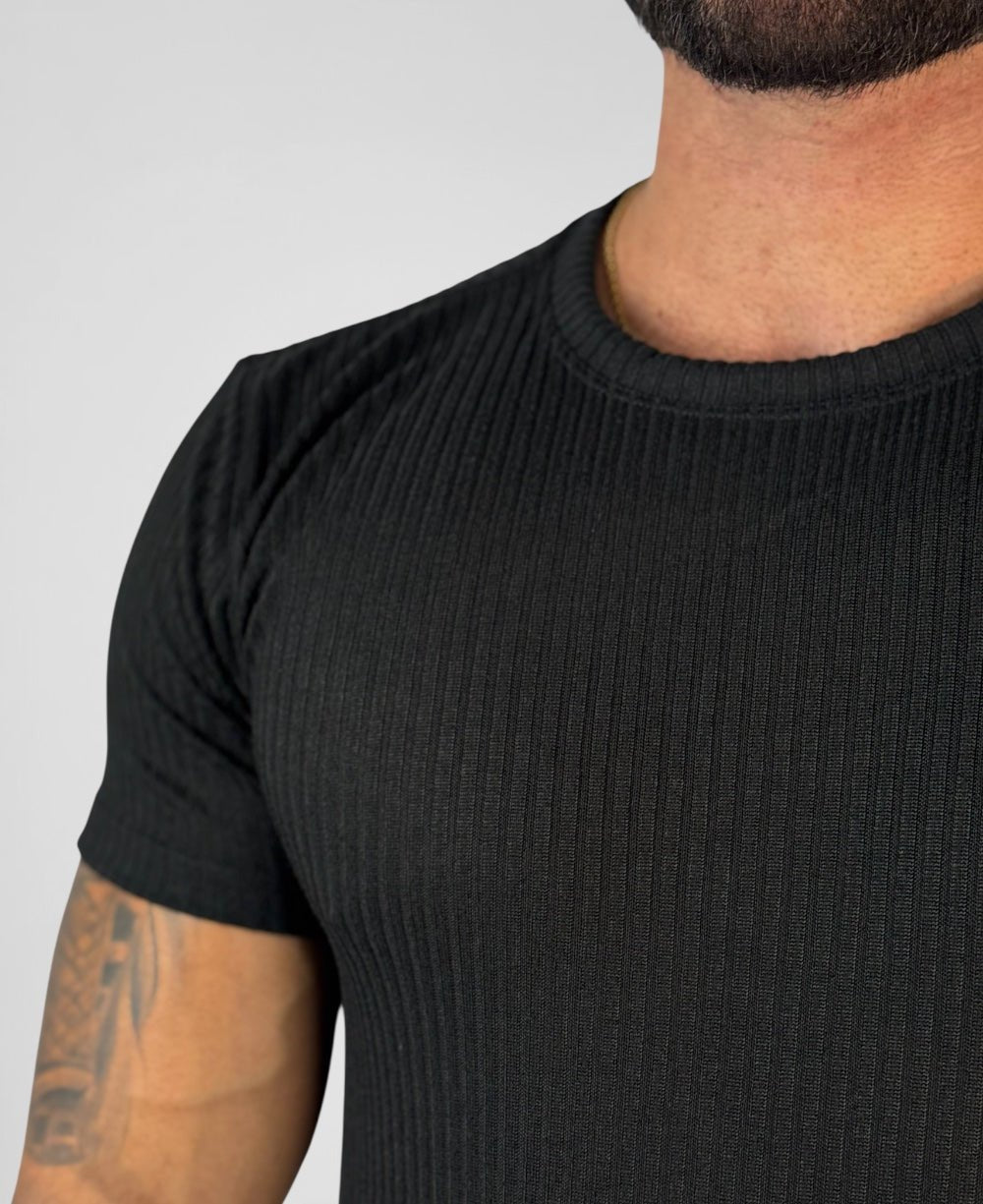 Camiseta Trico Canelado Preto Manga Curta - Paladho's Jeans Wear