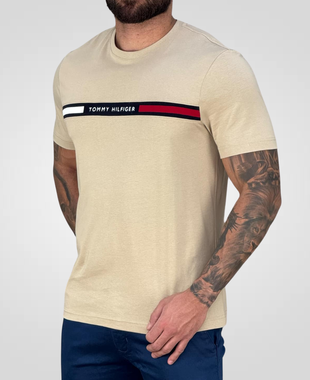 Camiseta Caqui Masculina Chest Insert Tee - Tommy Hilfiger