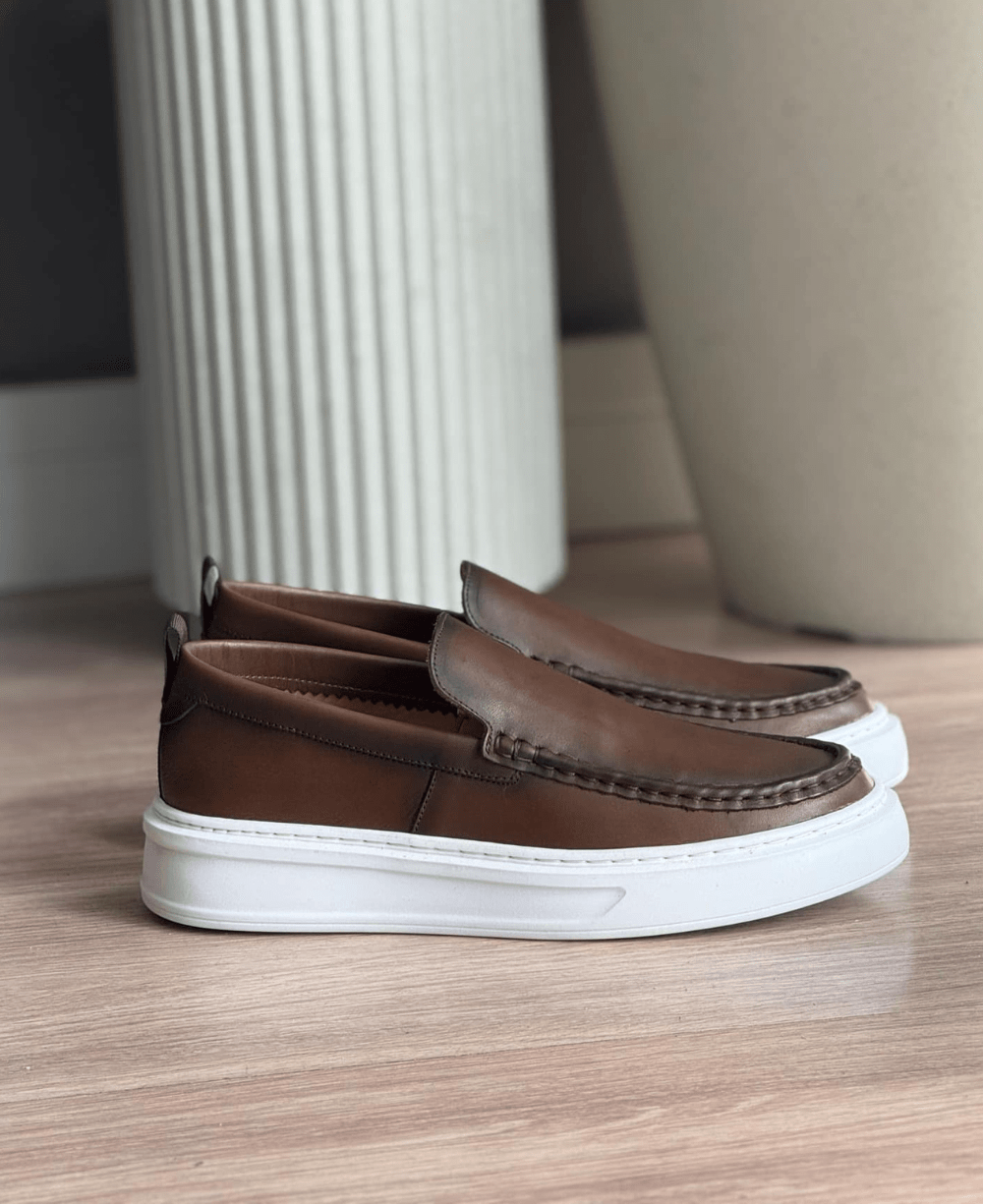 Tênis Castanho Masculino De Couro Sintético Slip On - Ideal Vest