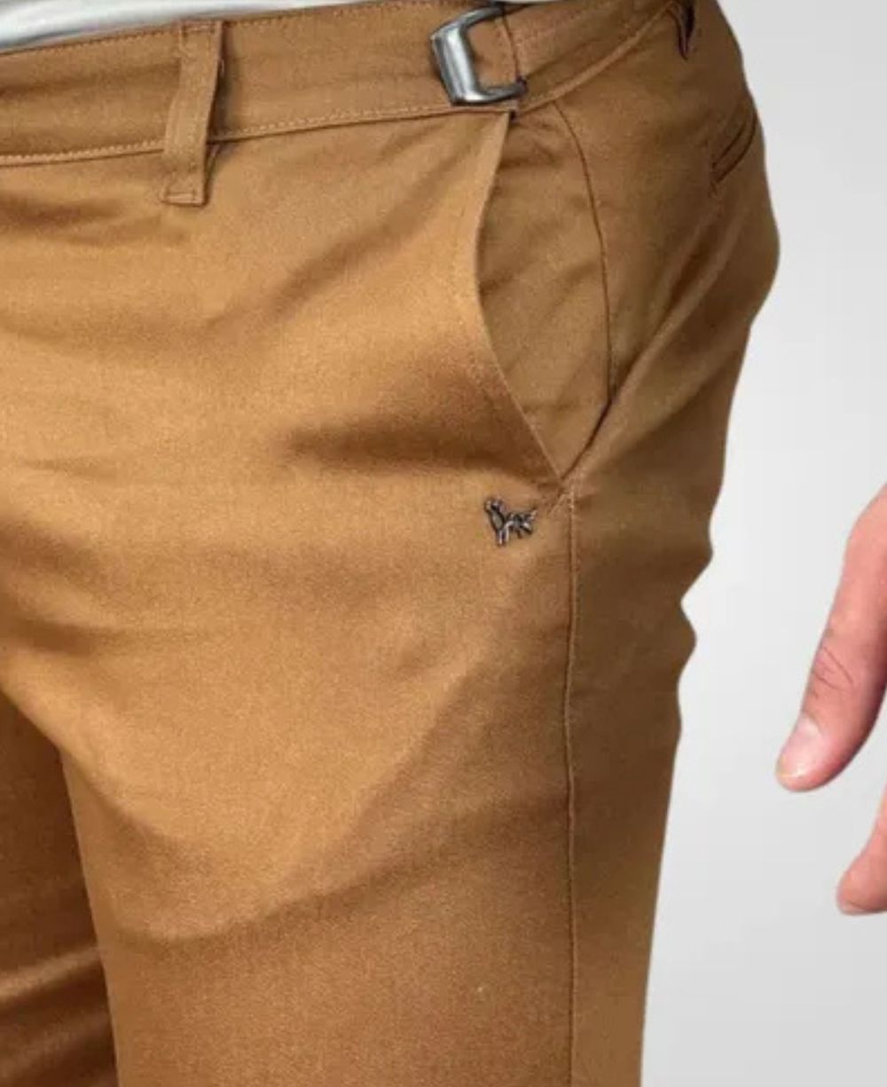 Calça Alfaiataria Caramelo Masculina Regulagem - Per Pochi