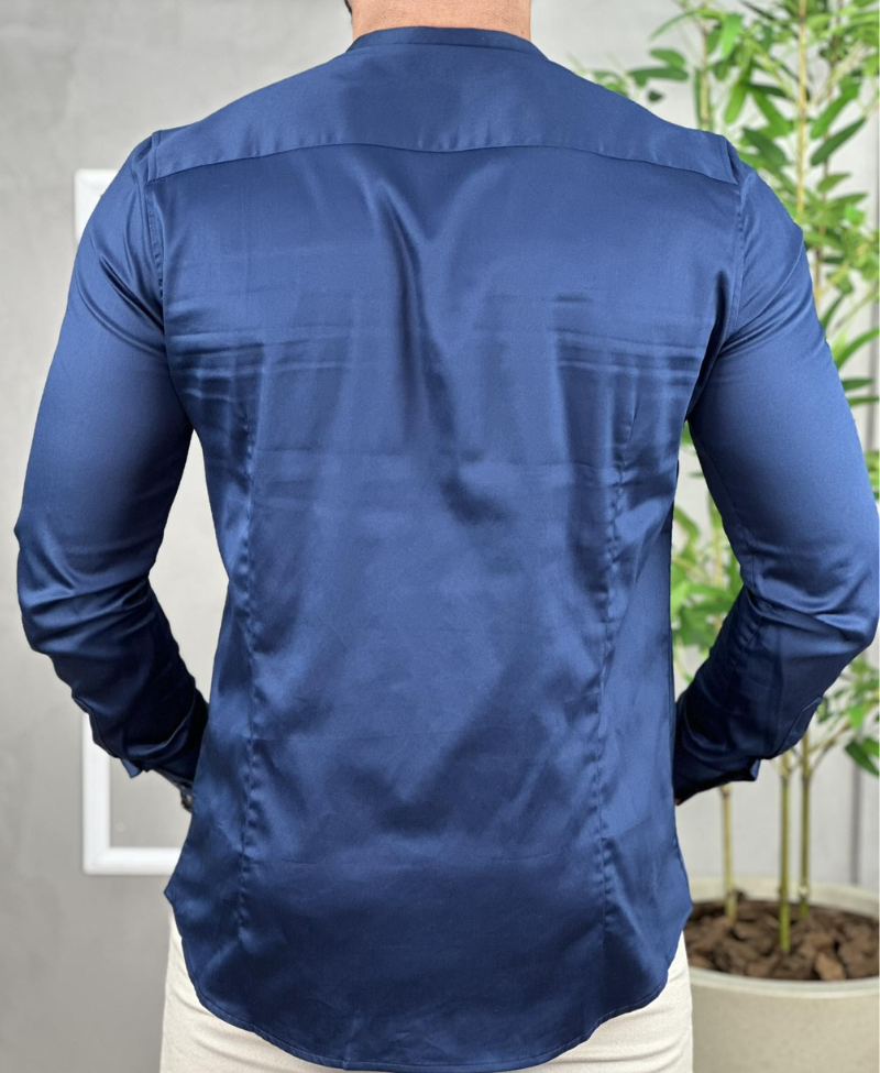 Camisa Social  Azul Marinho Gola Padre Manga Longa Com Logo No Peito - Brate Infinity